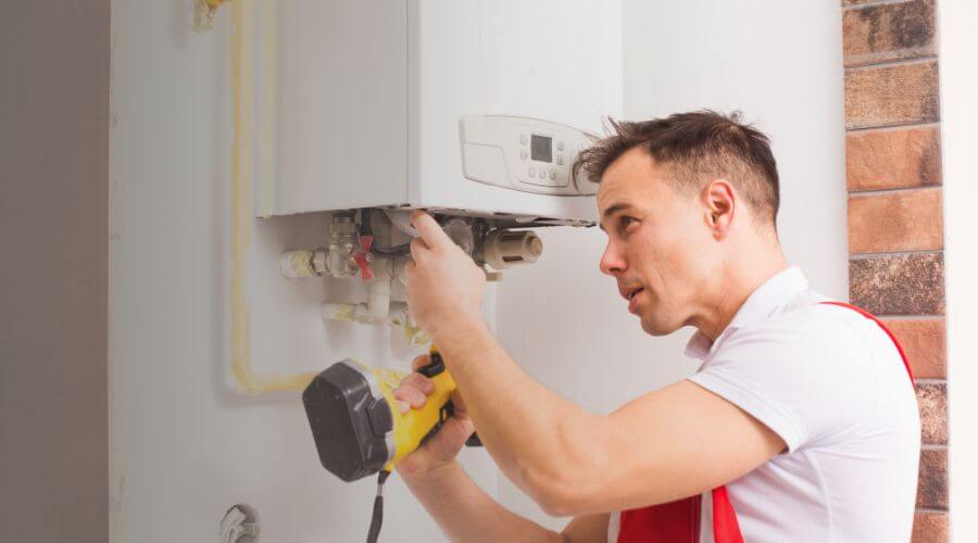 Professional emergency plumber services in Laurel